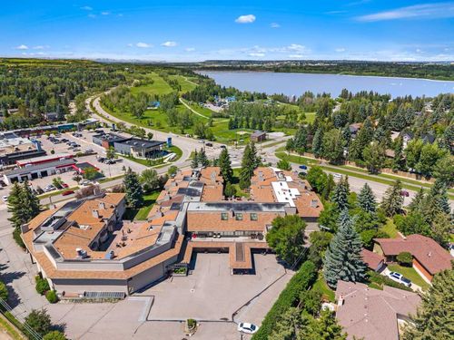 207-2425 90 Avenue Sw, Calgary, AB, T2V4X8 | Card Image