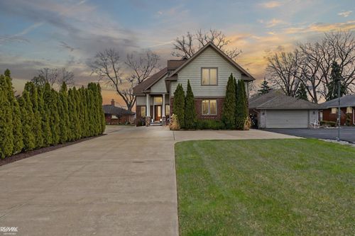 26918 Koerber St, Saint Clair Shores, MI, 48081-2458 | Card Image