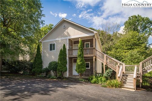 402-182 Evergreen Springs Ct, Blowing Rock, NC, 28605-9878 | Card Image