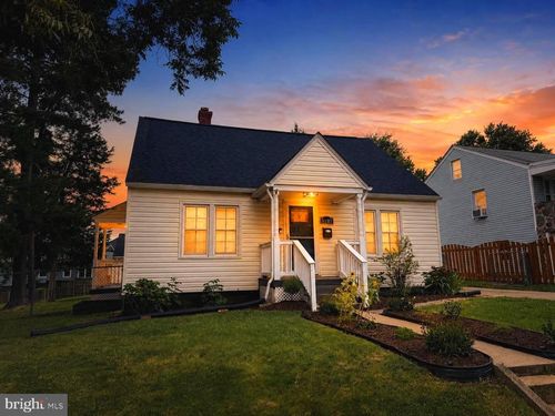 3107 Memorial St, ALEXANDRIA, VA, 22306-1542 | Card Image