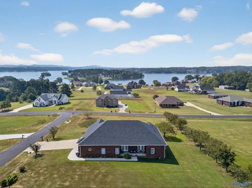 450 Eastland Dr, Lincoln, AL, 35096-4048 | Card Image