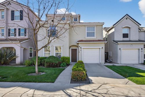 3032 Dusty Ct, Stockton, CA, 95209-3814 | Card Image