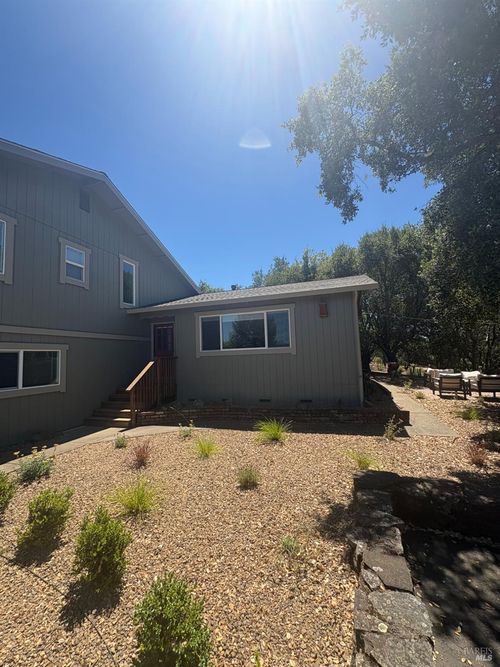 1776 Meda Ave, Santa Rosa, CA, 95404-5624 | Card Image