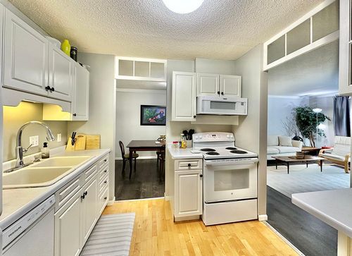 apt-214b-7510 Cahill Rd, Edina, MN, 55439-2769 | Card Image