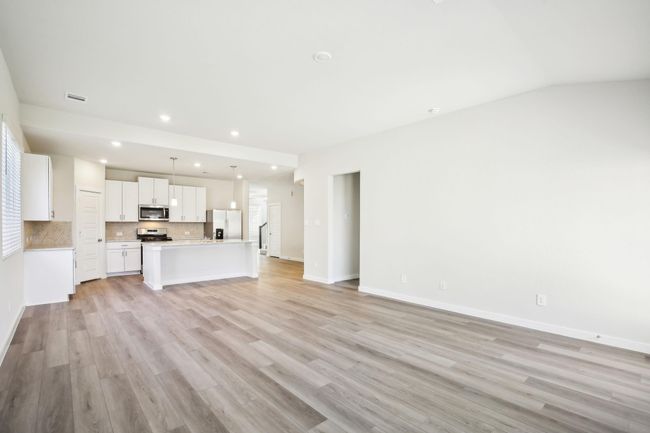 Photo is not of the actual home but is an inspirational photo of builder’s model home and may depict options, furnishings, and/or decorator features that are not included. | Image 8