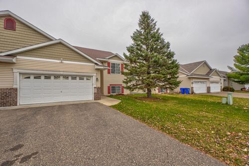 442 Meadow Ln, Somerset, WI, 54025-7577 | Card Image