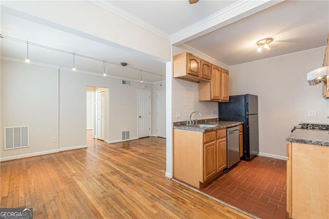 APT-105 - 1072 Piedmont Ave Ne, Condo with 1 bedrooms, 1 bathrooms and null parking in Atlanta GA | Image 11