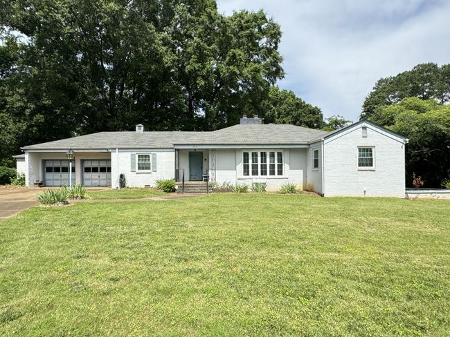 1053 Thelmeta Ave, House other with 4 bedrooms, 4 bathrooms and 2 parking in Chattanooga TN | Image 4