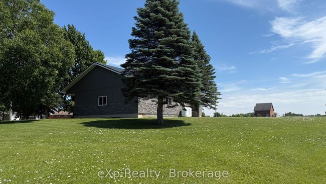 953 Greenock Brant Line, House other with 3 bedrooms, 3 bathrooms and 6 parking in Cargill ON | Image 36