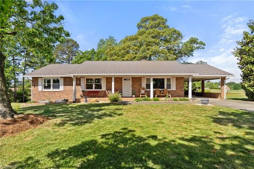 114 Midpines Dr, Winston Salem, NC, 27127-9167 | Card Image
