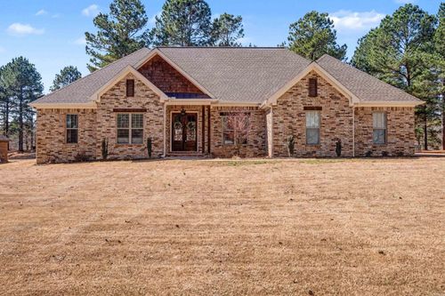 5615 Shore Dr, Hensley, AR, 72065-8127 | Card Image