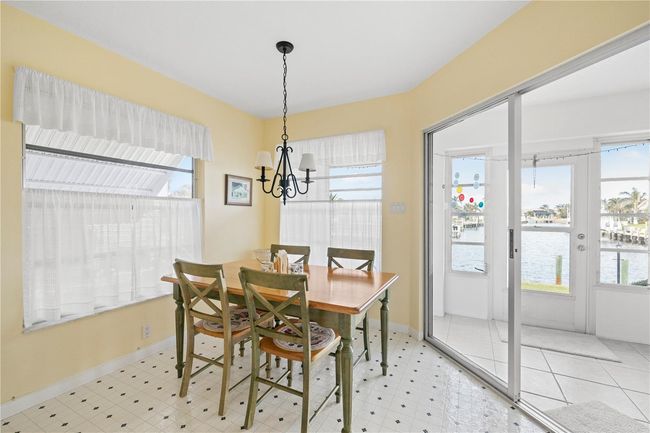 Eat In Kitchen | Image 15