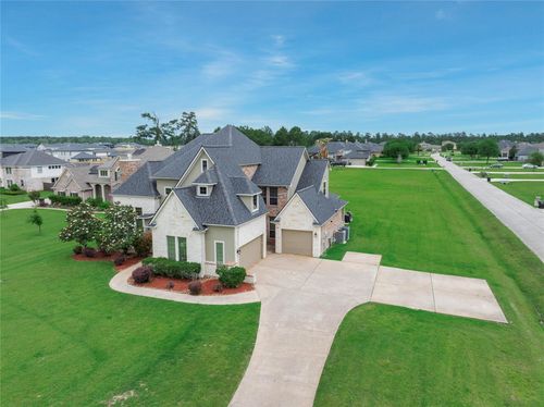 11710 Grandview Dr, Montgomery, TX, 77356-4295 | Card Image