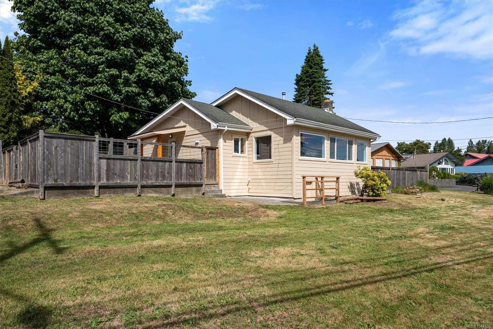 Residential in Campbell River 3