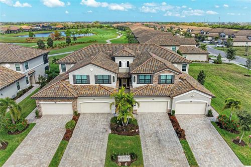 unit-101-18117 Gawthrop Dr, LAKEWOOD RANCH, FL, 34211-5022 | Card Image