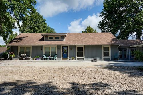 38202 E Old Pink Hill Rd, Oak Grove, MO, 64075-7147 | Card Image