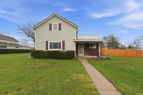 800 S Ijams St, Garrett, IN, 46738-1952 | Card Image