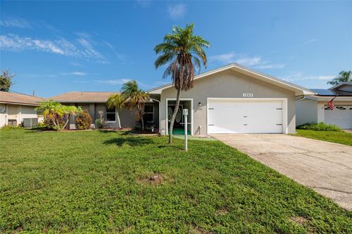 13313 86th Ave, Seminole, FL, 33776-2733 | Card Image