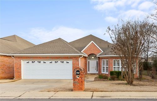 1070 Periwinkle Dr, Tuscaloosa, AL, 35405-8766 | Card Image