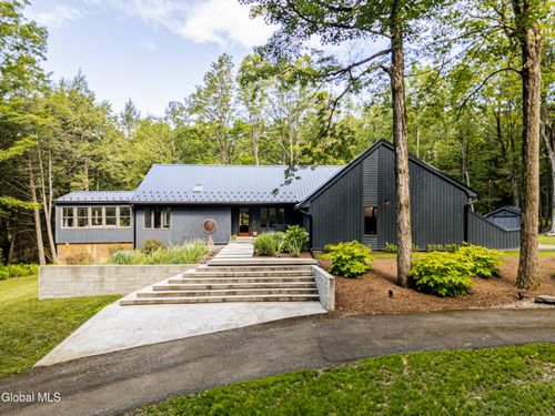 75 Shaker Ridge Dr, Canaan, NY, 12029-3720 | Card Image