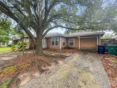 4105 Ella Blvd, Houston, TX, 77018-4207 | Card Image