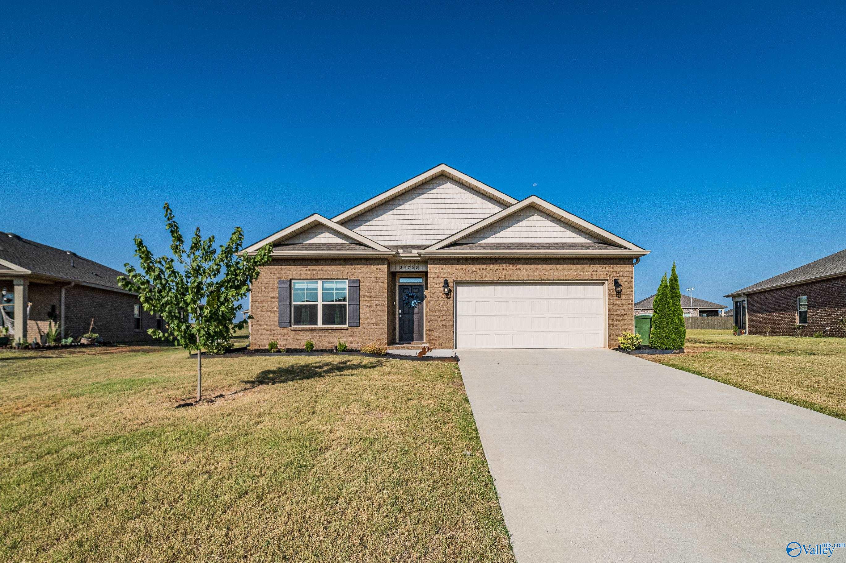 Abbeywood Ln, Harvest, AL 35749 #1