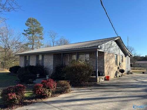 51 Poplar Dr, Rainsville, AL, 35986-6646 | Card Image