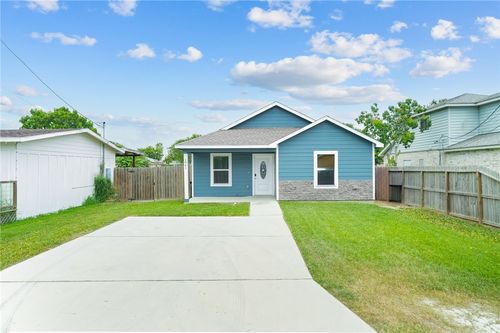 1941 Crestmont St, Corpus Christi, TX, 78418-5303 | Card Image