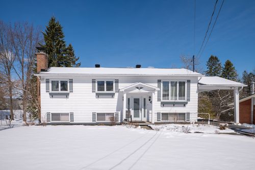 797 Boul Des Vétérans, Sherbrooke, QC, J1N2A3 | Card Image