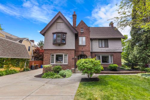 1419 National Ave, ROCKFORD, IL, 61103-7143 | Card Image