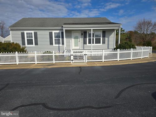 33795 N Hampton Cir, FRANKFORD, DE, 19945-4713 | Card Image