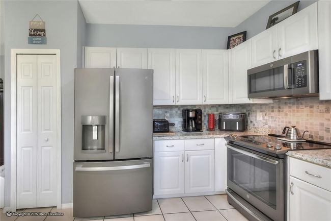 34852 Teeview Ln, Townhouse with 3 bedrooms, 3 bathrooms and null parking in ZEPHYRHILLS FL | Image 15