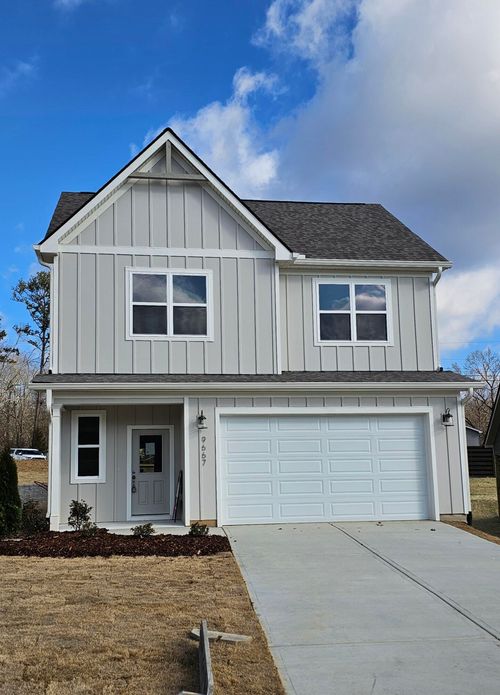 9667 Fox Gap Ln, Hixson, TN, 37343-6362 | Card Image