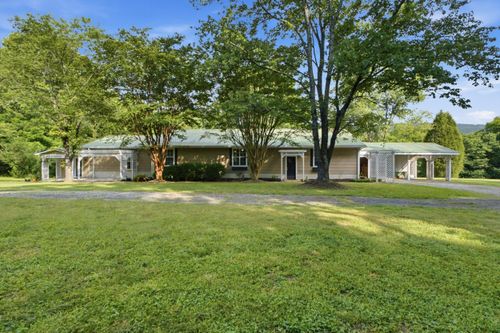 350 B Carden St, Soddy Daisy, TN, 37379 | Card Image