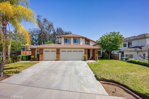 3731 Columbia Cir, Corona, CA, 92881-4834 | Card Image
