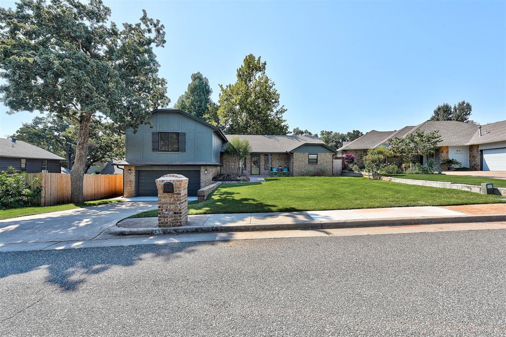 Dover Dr, Edmond, OK 73034