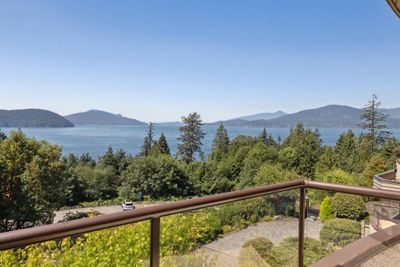 80 Tidewater Way, House other with 3 bedrooms, 3 bathrooms and 4 parking in Lions Bay BC | Image 3