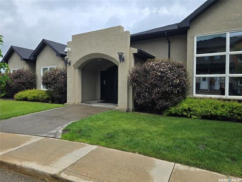 1610 - 1015 Patrick Cres, Townhouse with 2 bedrooms, 1 bathrooms and 1 parking in Saskatoon SK | Card Image