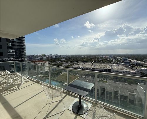 apt-h2008-3470 E Coast Ave, Miami, FL, 33137-4229 | Card Image
