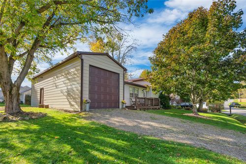 5439 Walters Ave, Edinboro, PA, 16412-1448 | Card Image