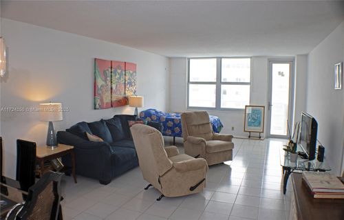 apt-1108-9511 Collins Ave, Surfside, FL, 33154-2607 | Card Image