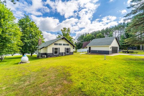 41 Lake Dr, GRESHAM, WI, 54128-9528 | Card Image