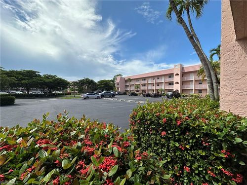 apt-111-170 Turtle Lake Ct, NAPLES, FL, 34105-2361 | Card Image