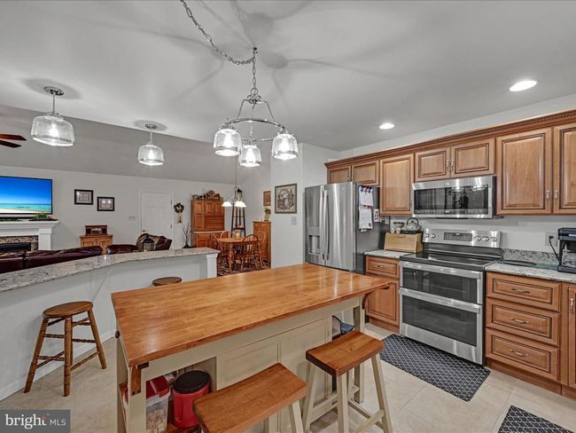 2416 Crow Foot Dr, House other with 3 bedrooms, 3 bathrooms and null parking in AUBURN PA | Image 10