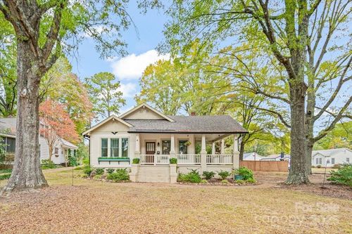 648 E Iredell Ave, Mooresville, NC, 28115-2426 | Card Image