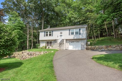65 Prospect Point Rd, Lake Hopatcong, NJ, 07849-1430 | Card Image