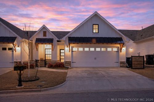 1905 W Huntsville Pl, Broken Arrow, OK, 74011-2919 | Card Image