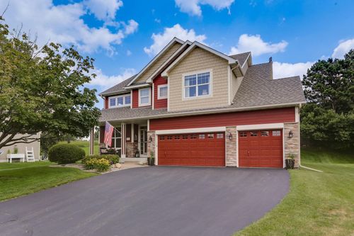 3643 Mahle Ln, Woodbury, MN, 55125-6700 | Card Image