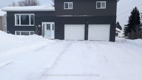 30 Hillcrest Dr, Kirkland Lake, ON, P2N3M4 | Card Image