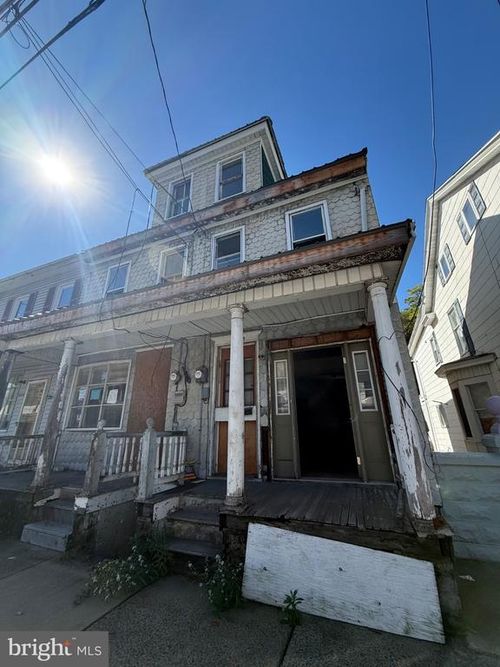 330-332 S Shamokin Street, SHAMOKIN, PA, 17872 | Card Image